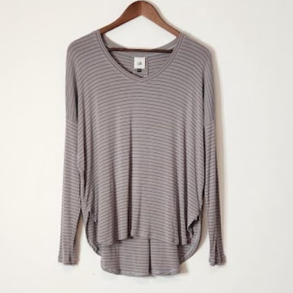 CAbi Women's Long Sleeve Blouse Size Small